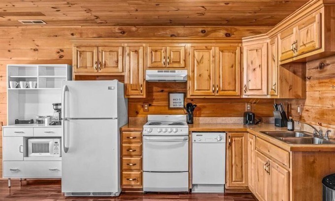 Galena Cabin | James River Haven | The Cabins at Galena Cabin 2