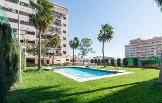 Carretera de Cadiz Apartment | Jardines del Litoral Momas Homes