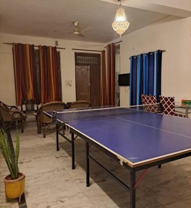 Gurugram House | Jasmine Stay by Walias