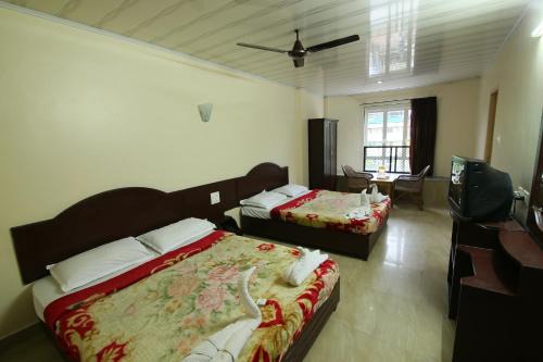 Munnar Hotel | Jays Inn