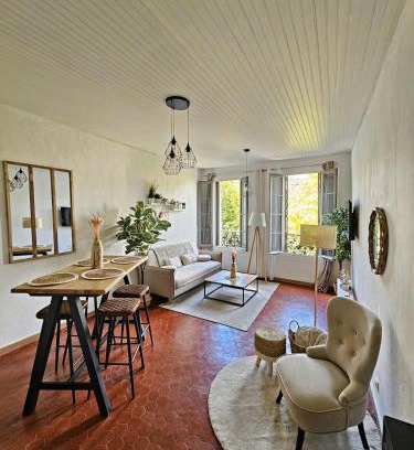 Avignon City Centre Apartment | Jean - 2 chambres dans le centre historique - WIFI -