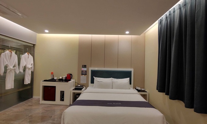 Aewol Hotel | Jeju Ilua Hotel
