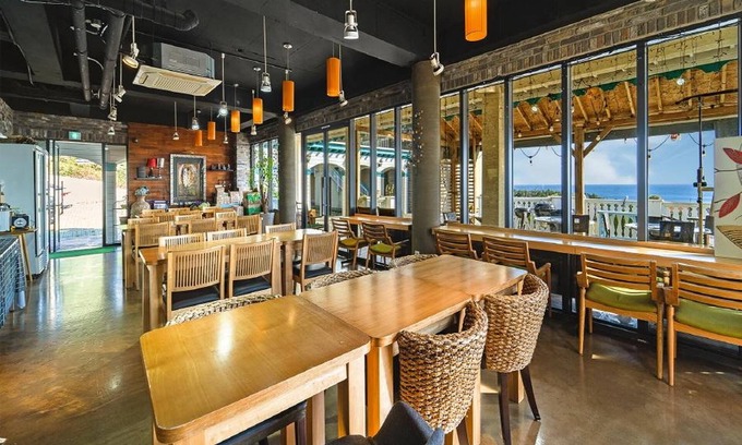 Andeok House | Jeju the Oceanhill Pension