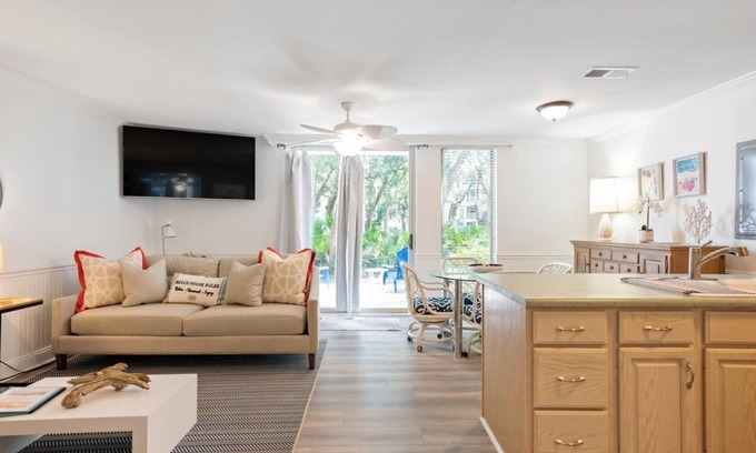 Jekyll Island Condo | Jekyll villa near Driftwood Beach