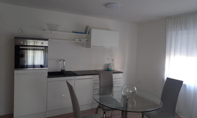 Vinkovci Apartment | Jelica