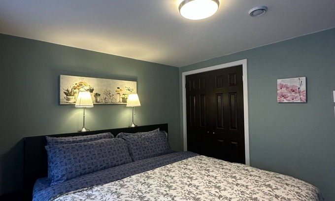 Downtown St. John's House | Jelly Bean Row - Upper Suite