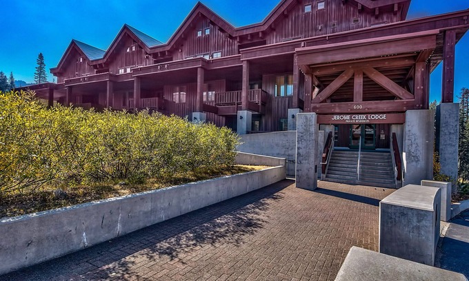 Sugar Bowl Resort Condo | Jerome Creek Lodge 215