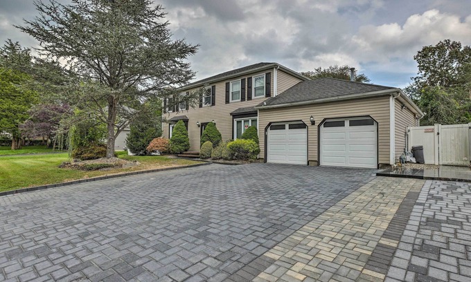 Adelphia House | Jersey Home w/Private In-Ground Pool & Hot Tub!
