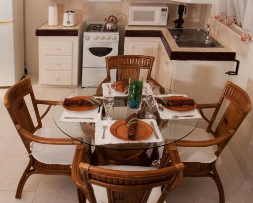 Oistins Apartment | JersonApartments