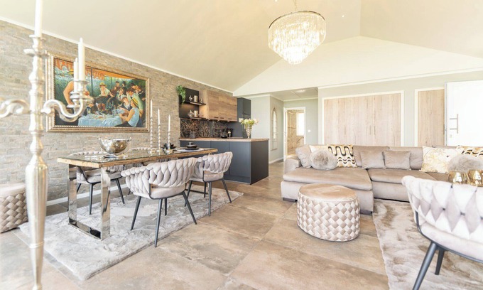 Aschhauserfeld House | Jewel by the sea - Diamant - Holiday home directly on the shore of the Zwischenahner Meer.