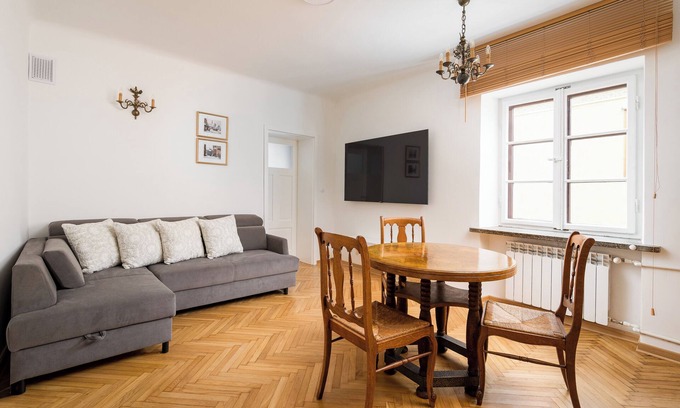 Old Town Apartment | Jezuicka Charming Apartment
