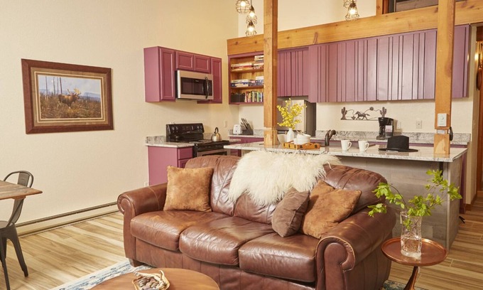 Teton Pines Condo | JHRL - Indian Paintbrush 1122, Located in Wilson, the perfect getaway