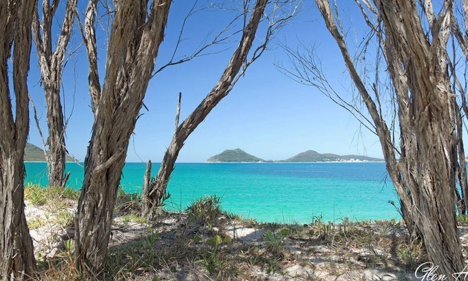 Hawks Nest House | Jimmy's Beach Escape