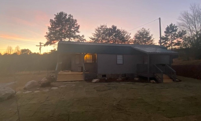 Salem Cabin | Jocassee Valley cabin- Free Park Passn