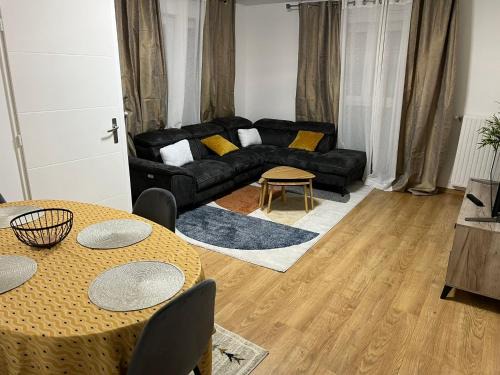 Quartier du Palais Apartment | Joli T3 calme