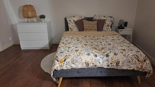 Thouars House | Jolie chambre en cœur de ville