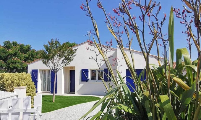 Jard-sur-Mer House | Jolie Maison de Vacances Rénovée Près de la Plage, Idéal Famille !