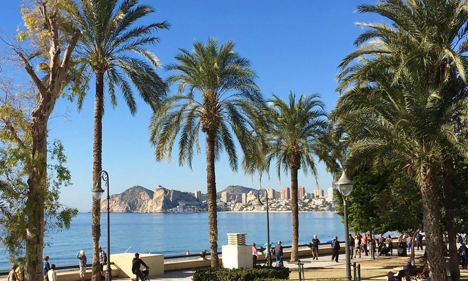 Busot Villa | Jolie Villa à Busot Avec 3 Chambres et Piscine Privée