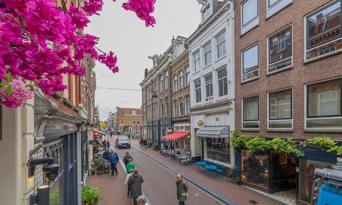 Burgwallen Nieuwe Zijde Apartment | Jordaan Prinsengracht Loft-Next to the Ann Frank House,Noorder Market &9 streets