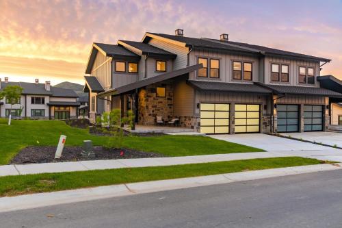 Park City House | Jordanelle by AvantStay Next to the Reservoir