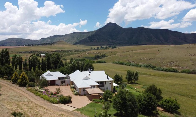 Clarens House | Jovali Clarens
