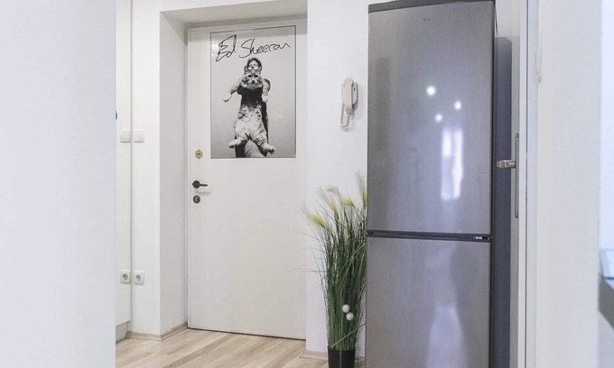 Inner City Budapest Apartment | Joyful Place Stay in City Center