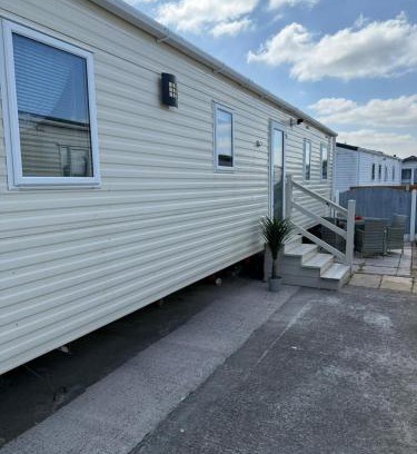 Towyn House | JP Caravans