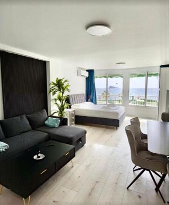 Benidorm Apartment | JSH Studio Benidorm Primera Linea