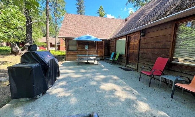 Twain Harte House | Julien Cabin - Twain Harte Lake Access