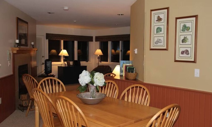 Jeffersonville Condo | July 4th Week at Smugglers Notch