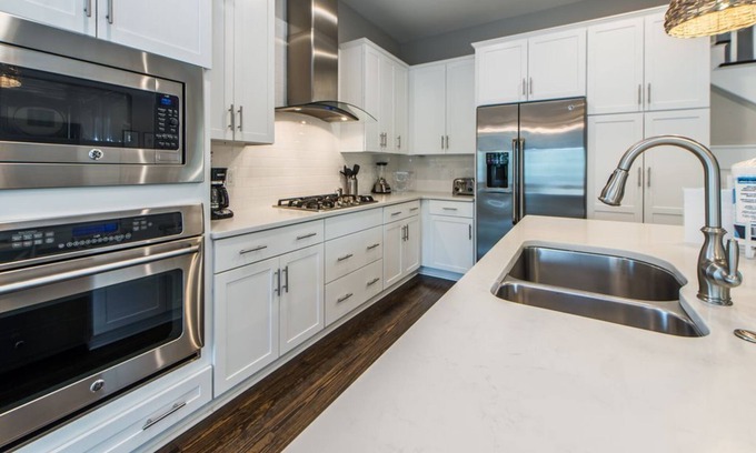 Santa Rosa Beach House | July Discounts! 4BR Family Retreat -Bikes/Golf Cart/220v EV Outlet
