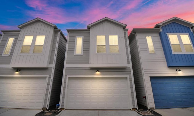 Riverside Terrace House | Jumanji