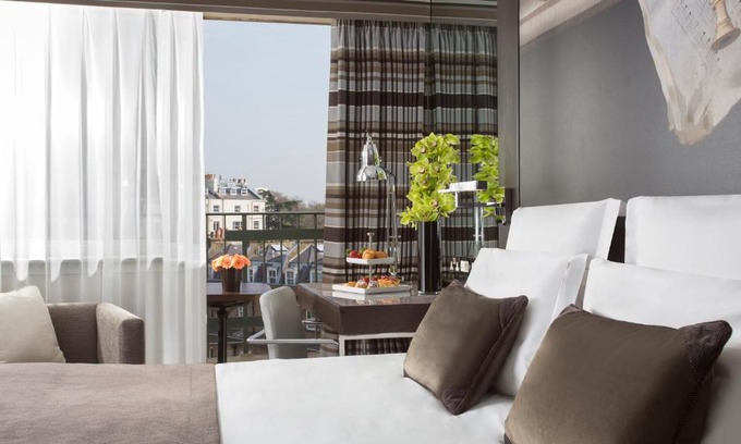 Knightsbridge Hotel | Jumeirah Lowndes London