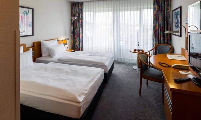 Leubnitz-Neuostra House | Junior Suite - Ramada by Wyndham Dresden