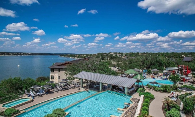 Lakeway Hotel | Junior Suite with Balcony at Lakeway Resort & Spa, Outdoor Pool!