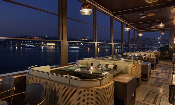 Karakoy Hotel | JW Marriott Istanbul Bosphorus