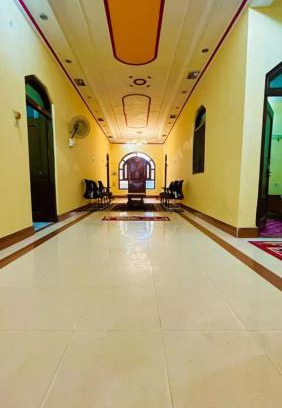 Sultanpur Hotel | K.G.N guest house
