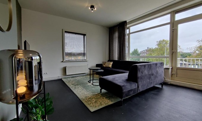 Eindhoven Apartment | K50167Spacious and modern apartment near the city center, free parking