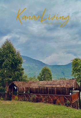 Kanthalloor Hotel | Kanav Living - Wooden Cottage