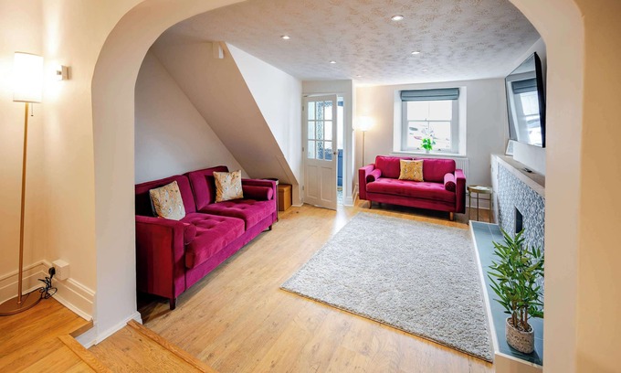 St Austell House | Kaolin: Splendid Cornwall Home by STAE-Homes