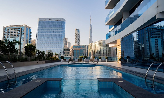Business Bay Apartment | Kasco Homes - Waves Tower by the Canal Business Bay