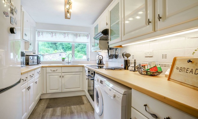 Glangrwyney Cottage | Kavieng