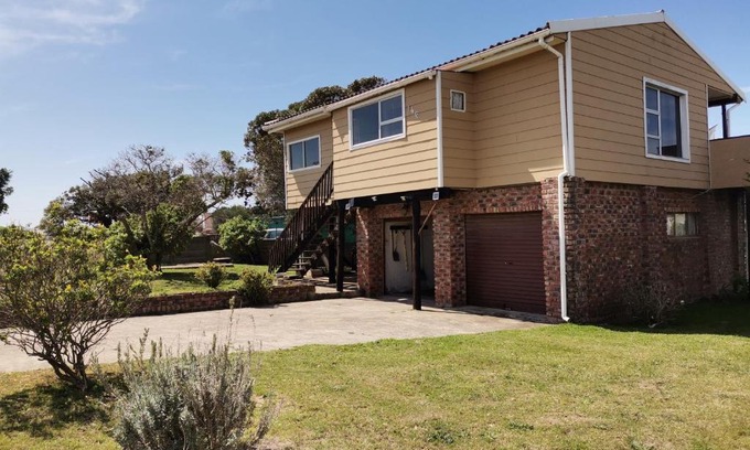 Kidd's Beach House | Kayser's Sea Breeze