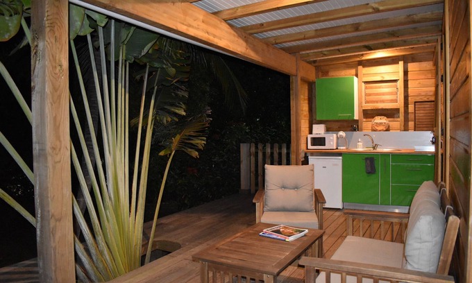 Saint-Francois House | KAZATIPUNCH - CHARMING BUNGALOW IN TROPICAL GARDEN