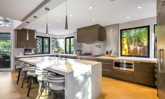 Orinda House | KBM Resorts | Long Term Lease | 4 Bed/3 Bath Luxury Home | Pool, BBQ, Fitness Center | LDD-32