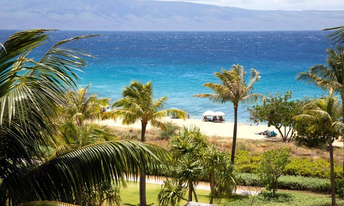 Honokowai Condo | KBM Resorts | Spacious 5-Bedroom Honua Kai Collection | Multi Unit Listing | Same Floor | Ocean Views | 3 Free Rental Cars! HKH-406/12/23