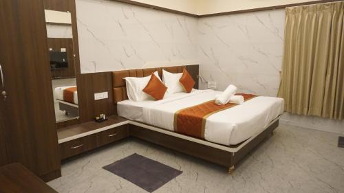 Bhadravati Hotel | Keerthana Residency