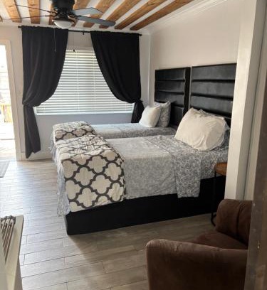 East Fort Lauderdale Apartment | Keese's Cottages by the Ocean