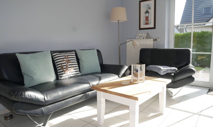 Kellenhusen House | Kellenhusen - Birkenweg 11 A - Close to the beach. Semi-detached house over 2 floors for