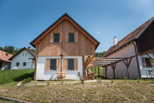 Eltendorf House | Kellerstöckl Uhudlerei 39